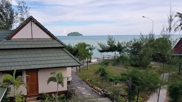 King Room with Seaview | Beach/ocean view