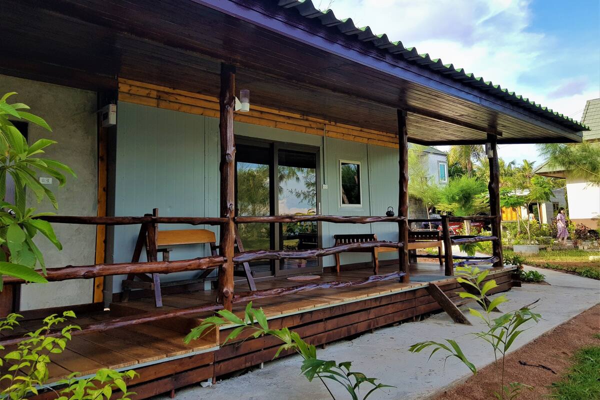 Deluxe Bungalow | Rollaway beds (surcharge), WiFi (free)