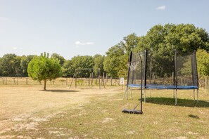 Außen-Kinderspielplatz