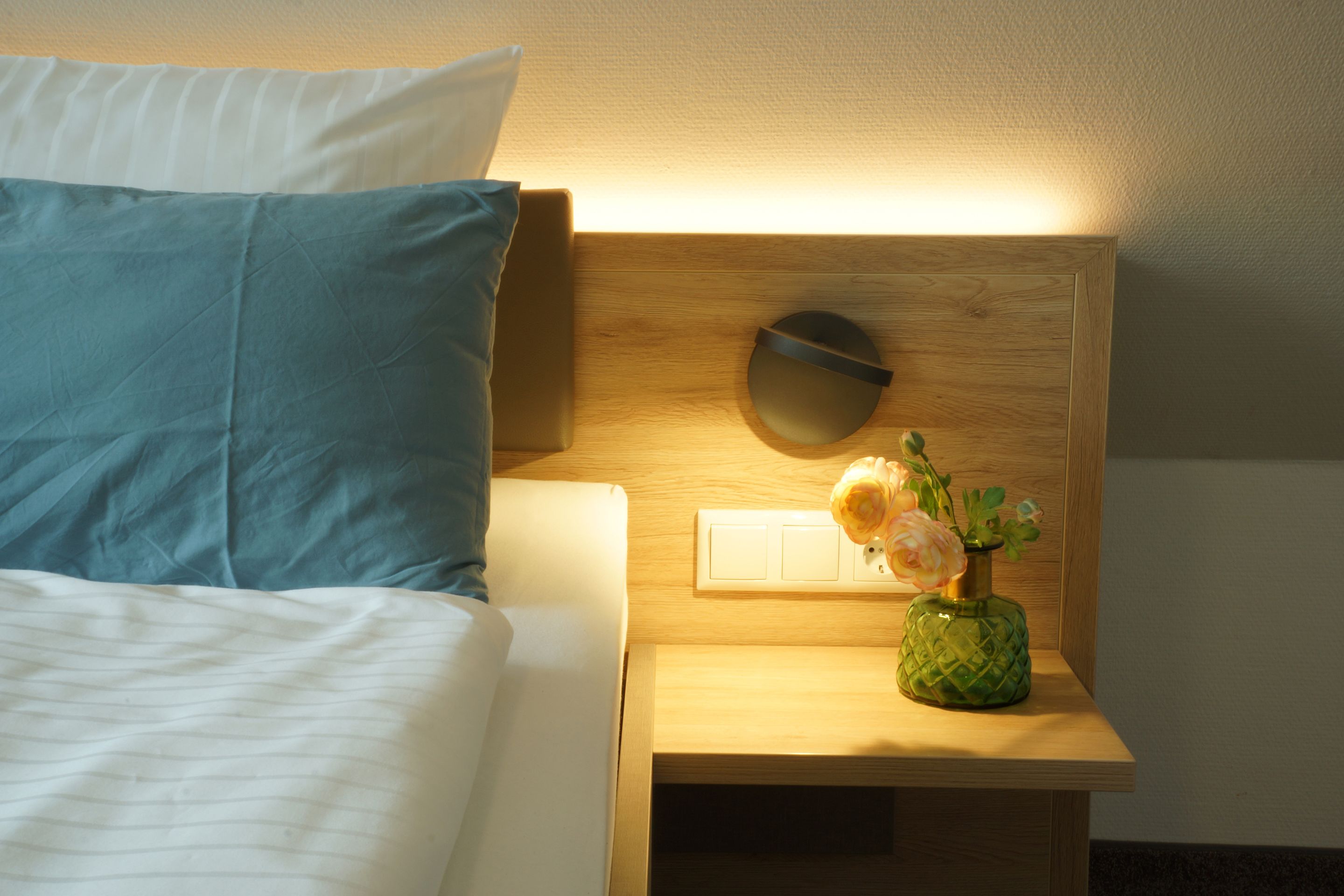double room (dachgeschoss) | 1 bedroom, in-room safe, free wifi, bed sheets