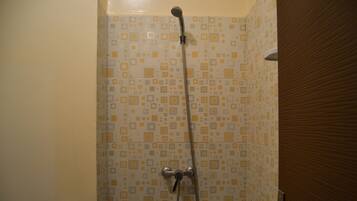 Apartment | Bathroom | Shower, towels