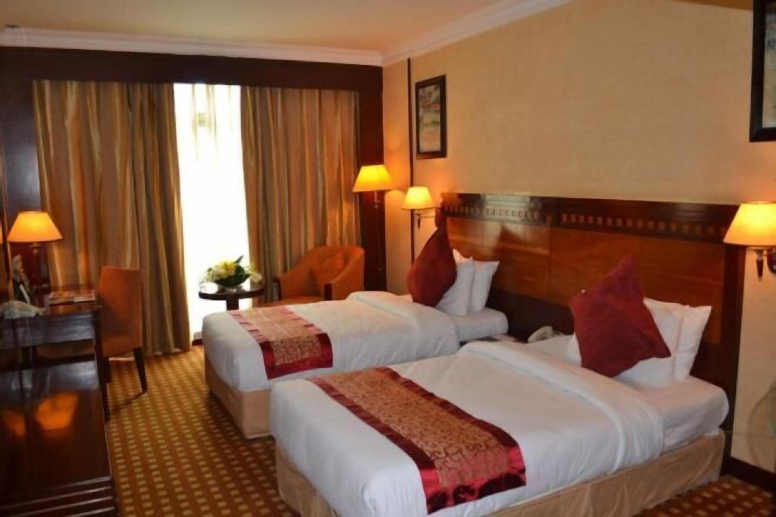 미니바, 객실 내 금고, 각각 다른 스타일의 인테리어, 각각 다르게 가구 비치