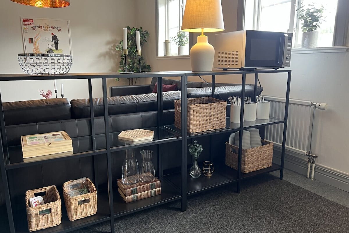 43-inch smart tv with cable channels, tv