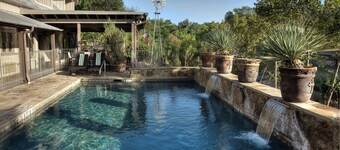 ザ ウィンチェスター ロッジ