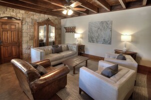 Suite 3 | Living room | 20-inch flat-screen TV with cable channels, TV, fireplace