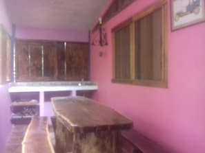 Classic Chalet, Non Smoking | Premium bedding, individually decorated, individually furnished, desk - Hotel y Temazcal en Solferino (Solferino)