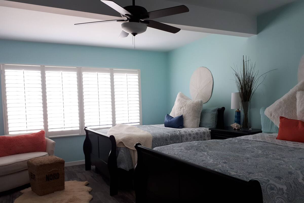 Double Room, 2 Queen Beds, Non Smoking | Premium bedding, down comforters, pillowtop beds, blackout drapes