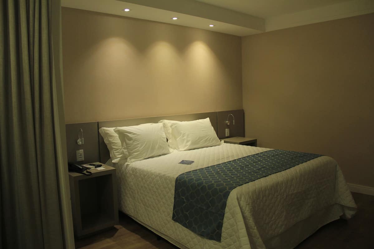 Executive Double Room, 1 Queen Bed, Non Smoking | 1 bedroom, premium bedding, minibar, in-room safe