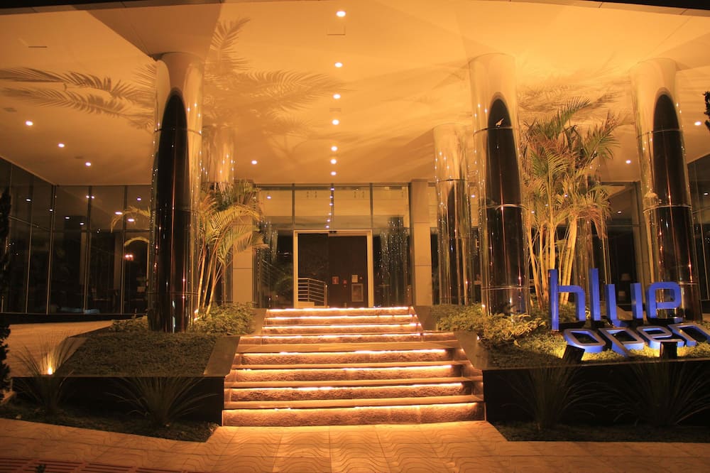 Blue Open Hotel