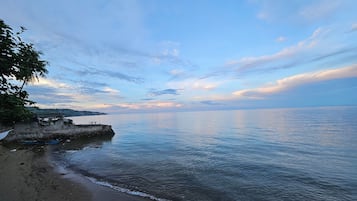 ชายหาด