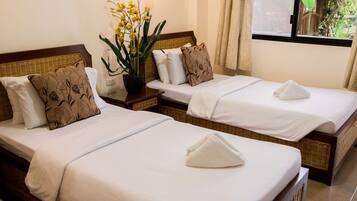 Double or Twin Room | Free WiFi, bed sheets