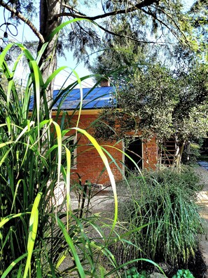 Deluxe Cottage, Multiple Beds, Non Smoking, Balcony
