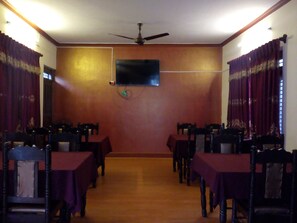 Restaurant - Hotel Cordial (Pokhara)