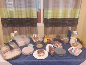 Tägliches inbegriffenes Frühstücksbuffet