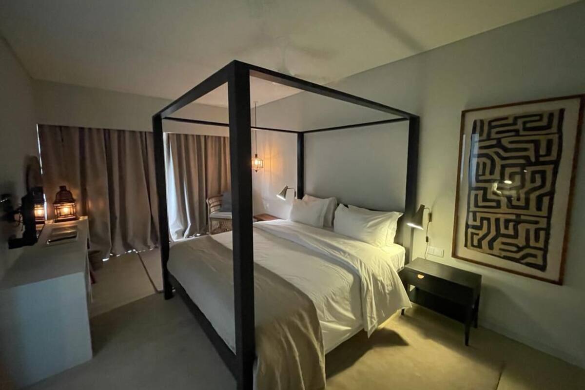 Luxury Suite