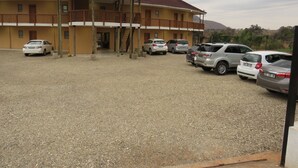 Unclassified image, 3 of 72, button - Riverview Inn (Nkomazi)
