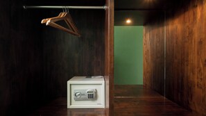 Vila família | Guarda-roupa