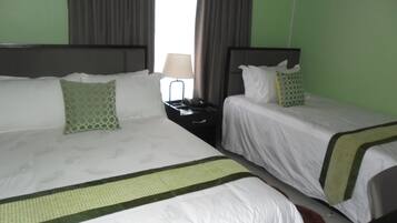 Quarto casal ou duplo executivo, para não fumantes | Roupas de cama premium, cofres nos quartos, escrivaninha