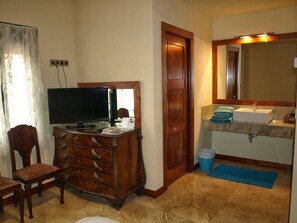 Zweibettzimmer, 2 Einzelbetten, Nichtraucher | Zimmerausstattung