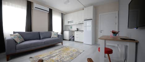 82-cm LED TV with satellite channels, TV