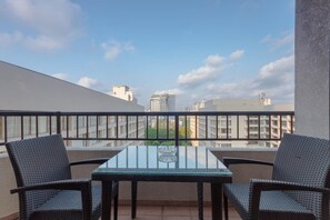 Balcony - Crescat Apartments Colombo (Colombo)