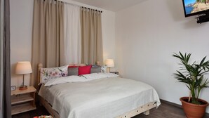 Leilighet, 1 queensize-seng med sovesofa | 1 soverom, strykejern/-brett, wi-fi (inkludert) og sengetøy