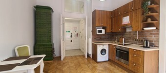 Lorf Hostel&Apartments