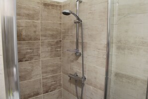 Shared bathroom - Lorf Hostel&Apartments (Kraków)