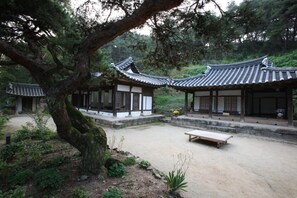 Exterior - Okyeon pavilion (Andong)