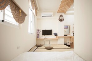 Chambre classique double, non-fumeur (3F) | Bureau, système d’insonorisation, accès au Wi-Fi (inclus)