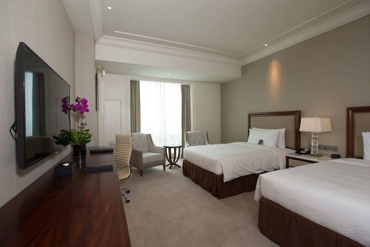 In-room safe, desk, soundproofing, free WiFi