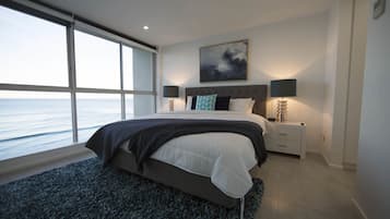 Apartamento premium, 2 quartos, 2 banheiros | 2 quartos, ferros/tábuas de passar roupa, berços grátis