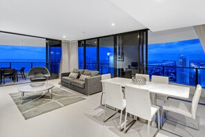 Televisión de pantalla plana, reproductor de DVD