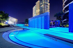 Exterior - Oracle Boulevard - Private Apartments (Broadbeach)