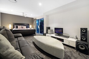 Elite House, 5 Bedrooms, Lake View | Living room | Flat-screen TV - Amalfi Executive 5 Bedroom Home (Surfers Paradise)