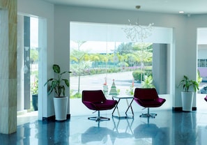 Lobby sitting area - Aloha Hotel (Pontian)