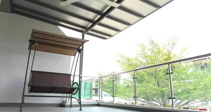 Kepong Spacious Vacation House