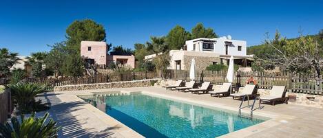 Seasonal outdoor pool, open 9 AM to 9 PM, sun loungers