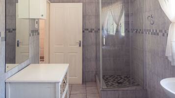 Chalet | Doccia
