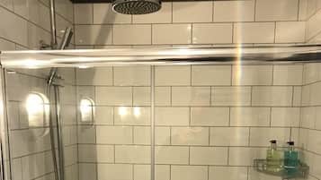 Premium Double Room, Ensuite | Bathroom