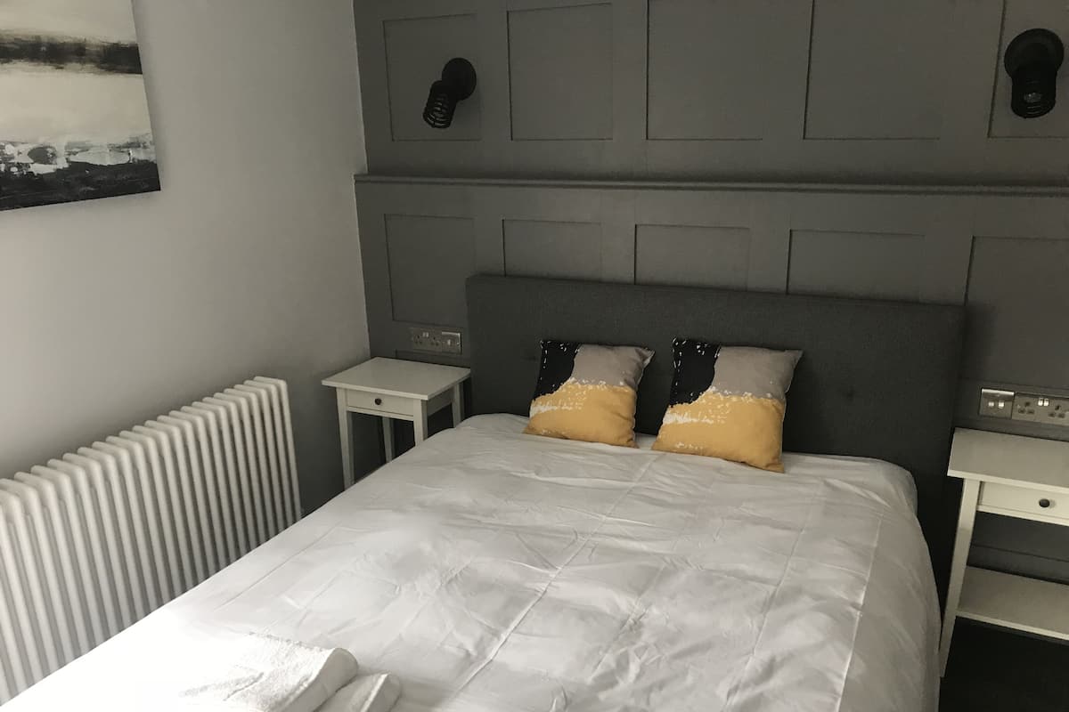 Family Quadruple Room, Ensuite (Family Shower)