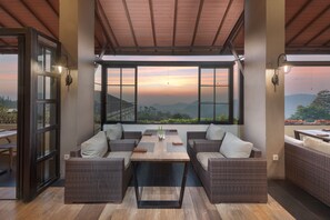 Breakfast, lunch, dinner served; Indonesian cuisine  - Nava Hotel Tawangmangu (Tawangmangu)