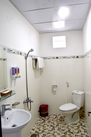 Chambre Familiale | Salle de bain