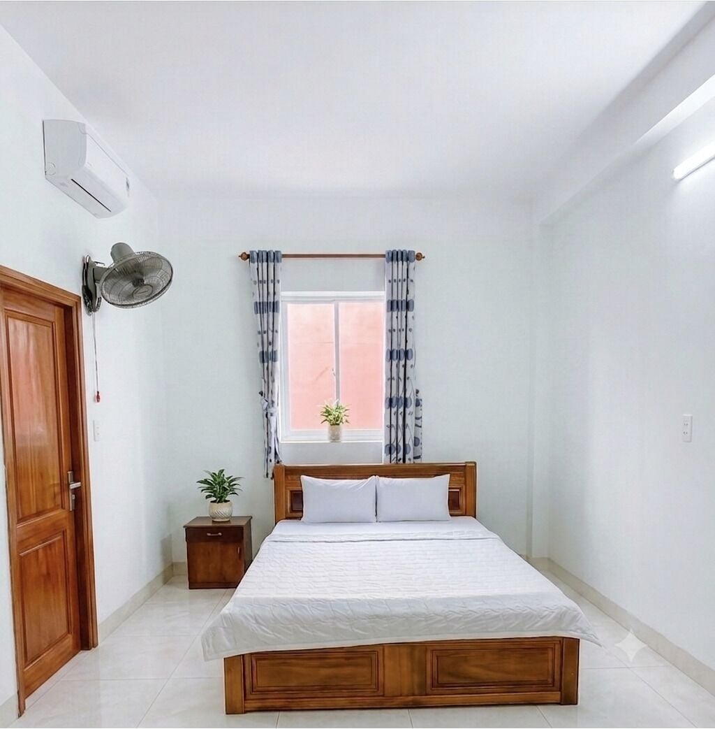 Habitación estándar | Escritorio, espacio para trabajar con laptop y cortinas blackout 