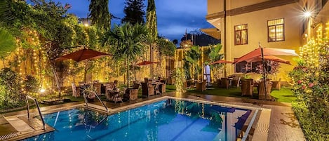 Outdoor pool