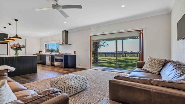 4 Bedroom Farmhouse | Living area | LCD TV, fireplace, DVD player