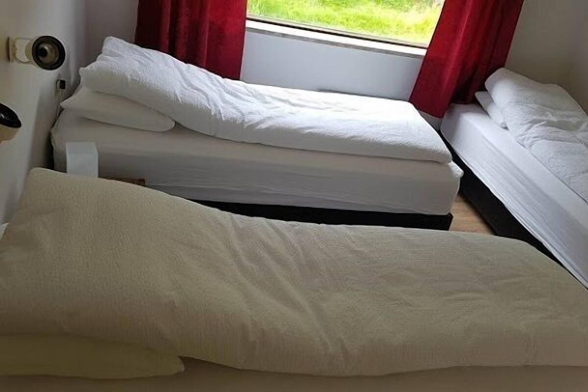 Apartment, 2 Bedrooms (Fell)