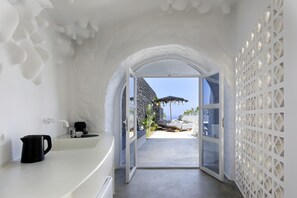 Grand Suite, 2 Bedrooms, Private Pool, Sea View | In-room safe, individually decorated, individually furnished, desk - Theano Cave Suites & Villas (Santorini)