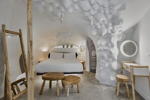 Grand Suite, 2 Bedrooms, Private Pool, Sea View | In-room safe, individually decorated, individually furnished, desk - Theano Cave Suites & Villas (Santorini)