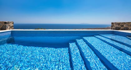 Theano Cave Suites & Villas